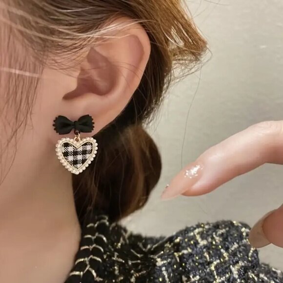 Jewelry - NEW black checkered bow earrings coquette bow jewelry bow dangle earrings